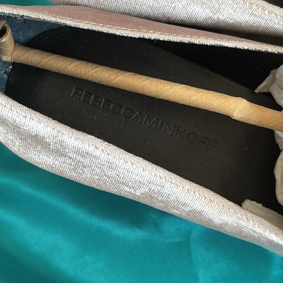 Brand New Rebecca Minkoff Edie Velvet Tassel Loafers Stacked Heel Slip On Shoes - Picture 11 of 16